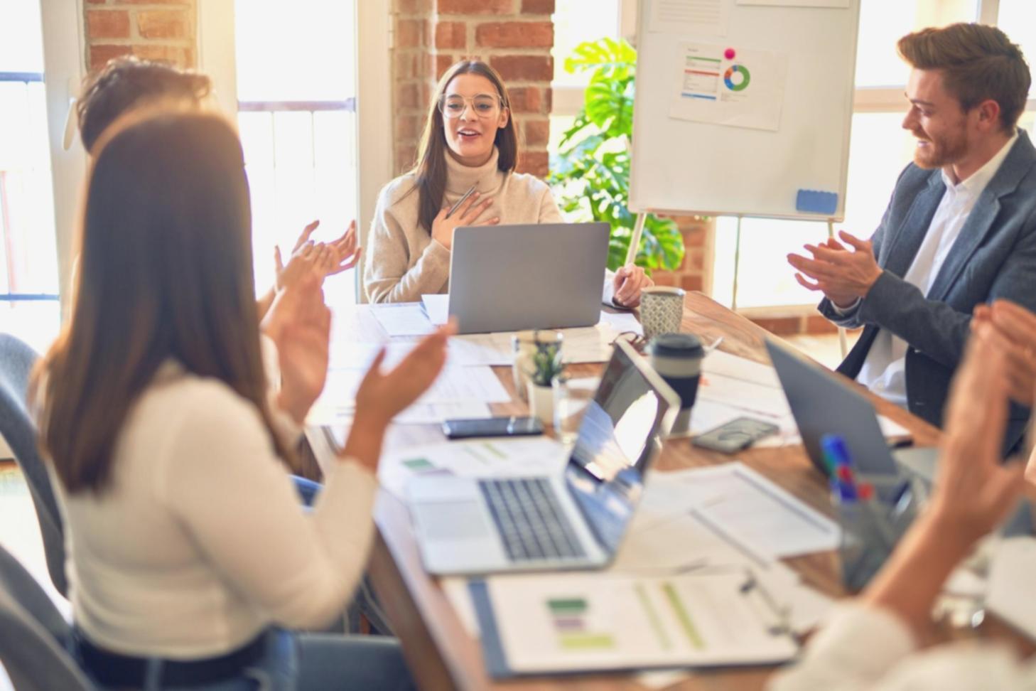 Professional expense management consultation workspace